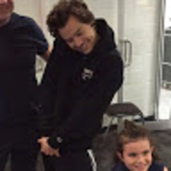 Meet your Posher, Daniella - Picture 1 of 1